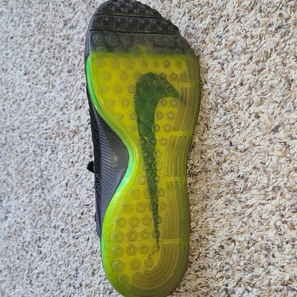 Nike Zoom All Out Fly Knit Running Shoe - Picture 3 of 8